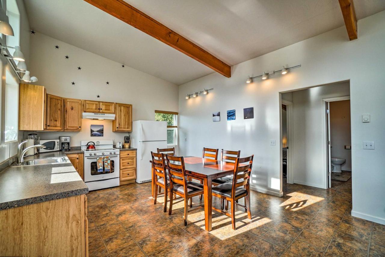 Secluded Getaway With Deck, Steps To Fritz Creek! Villa Homer Exterior photo